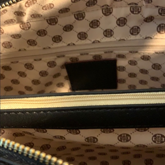 Floral Handbag // NWOT 🎉🎉 HOST PICK🎉🎉 - Picture 7 of 7